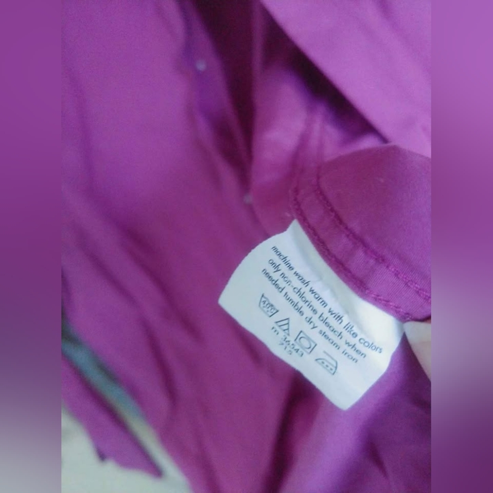 Calvin Klein Sz 16 Womens Button Down Blouse - Magenta - Picture 5 of 5
